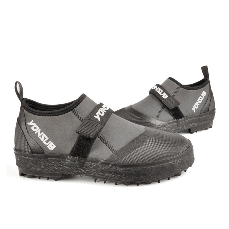 Buty do wędkarstwa skalnego, o – Fishing Equipment Carp recenzja i cena